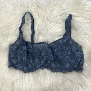 Victoria’s Secret lace bra